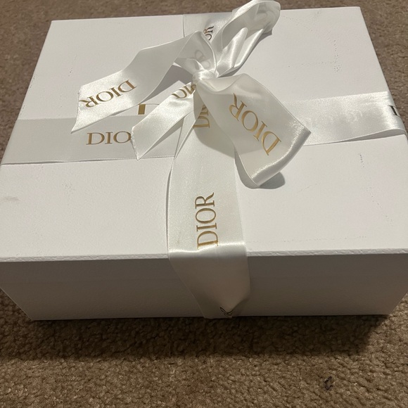 BEAUTIFUL CHRISTIAN DIOR Saddle Bag. As new. Just to serious buyers. - Picture 1 of 14